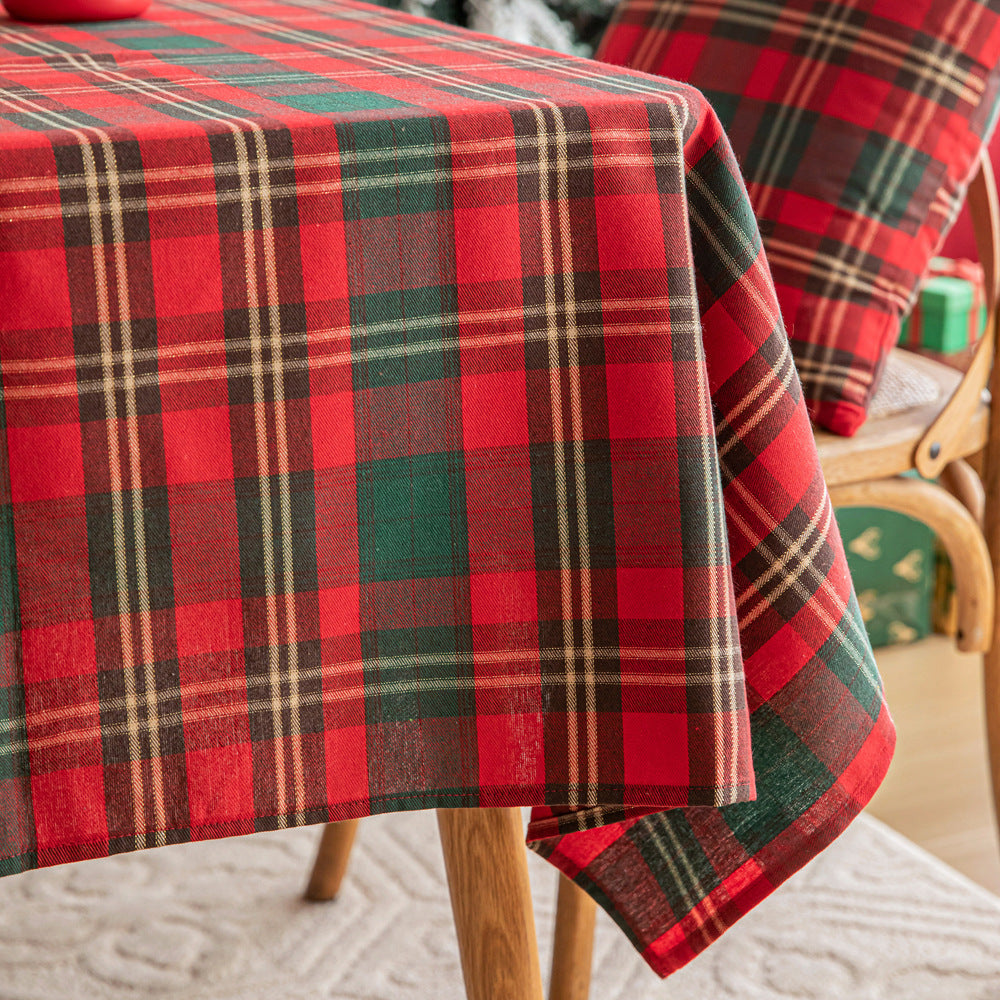 Christmas Tablecloth – Festive Red and White Plaid Design with Durable Polyester 0