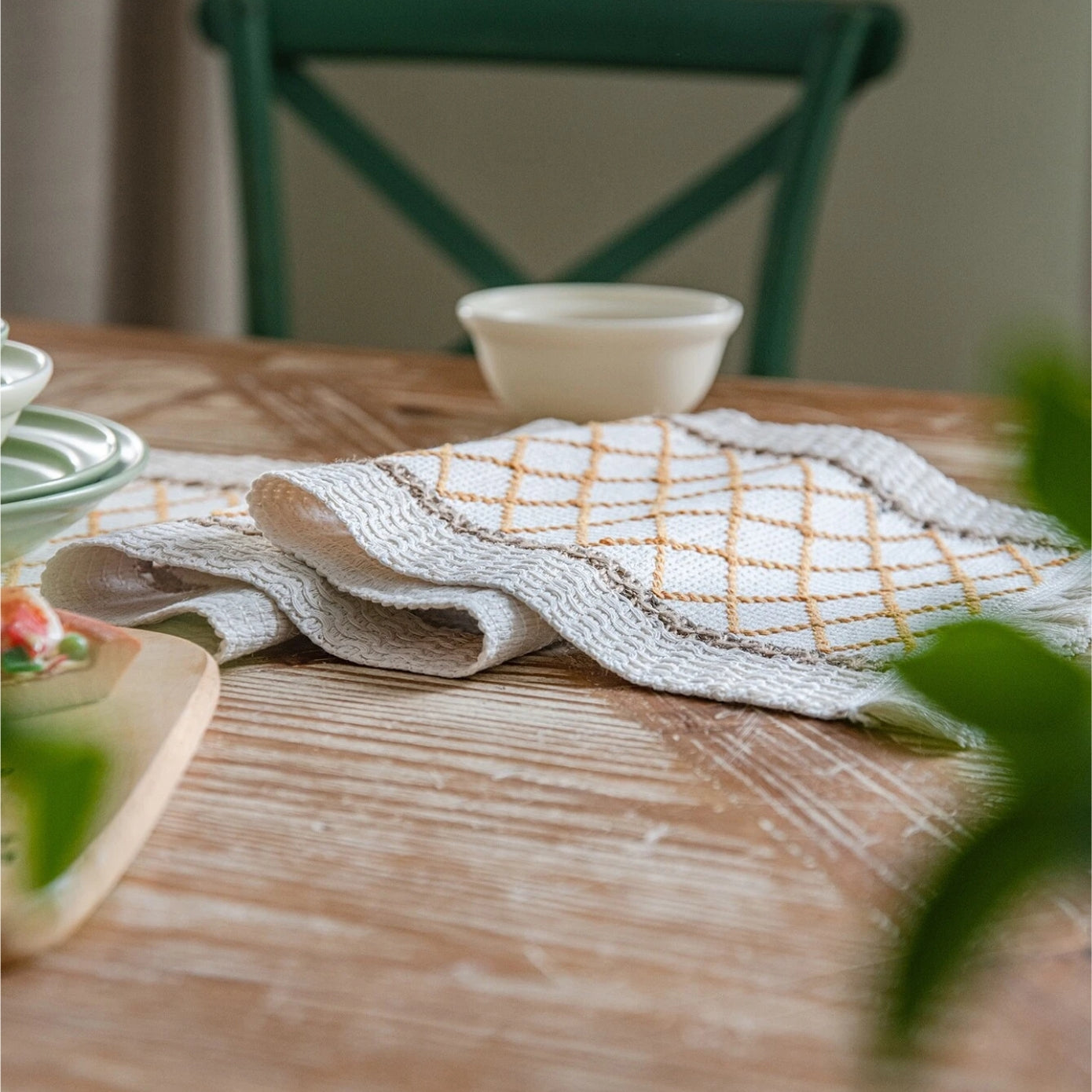 Eco-Friendly Geometric Table Runner – Intricate Weave with Fringe Edges in Cotton-Flax Blend 2