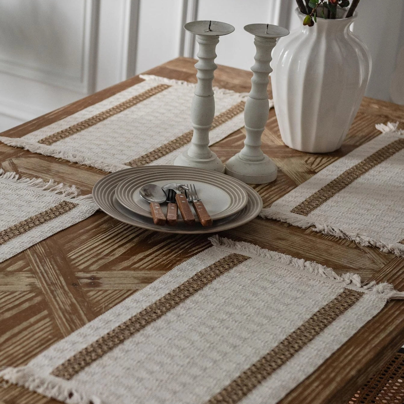 Eco-Friendly Woven Placemats – Artisanal Design with Sustainable Cotton and Flax Blend 6