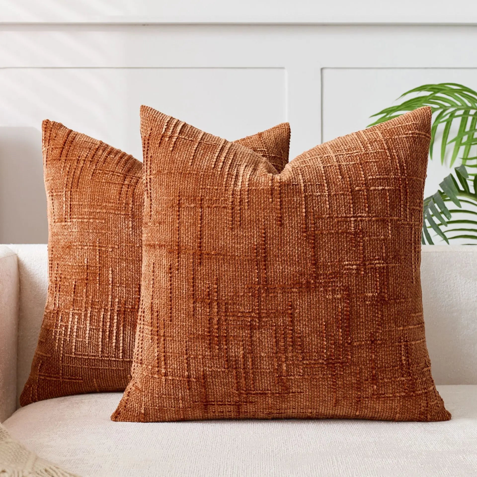Elegant Chenille Decorative Cushion Cover – Versatile Cozy Design for Couch and Bed 9
