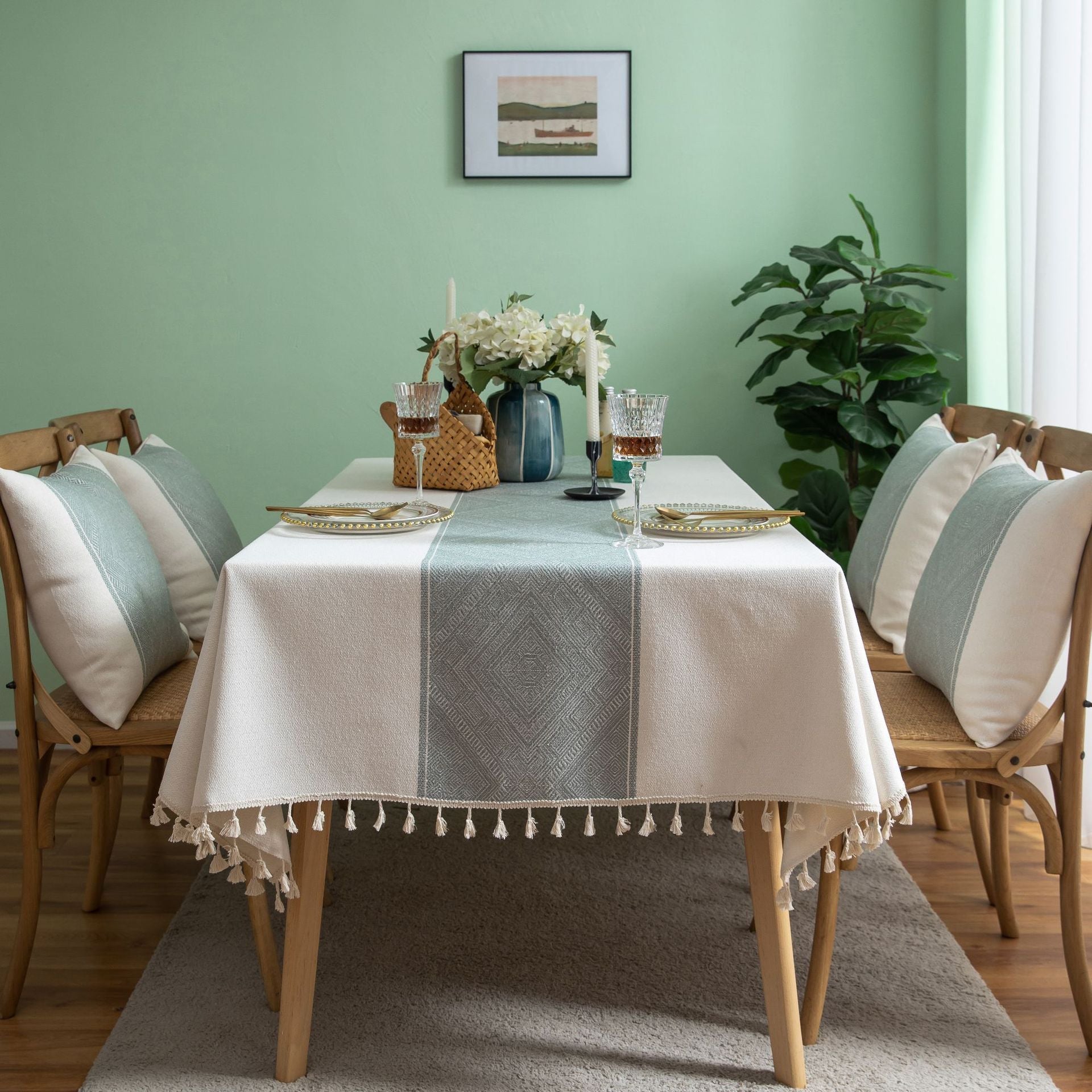 Elegant Geometric Square Tablecloth with Tassel Fringe – Durable Polyester for Modern Dining 0