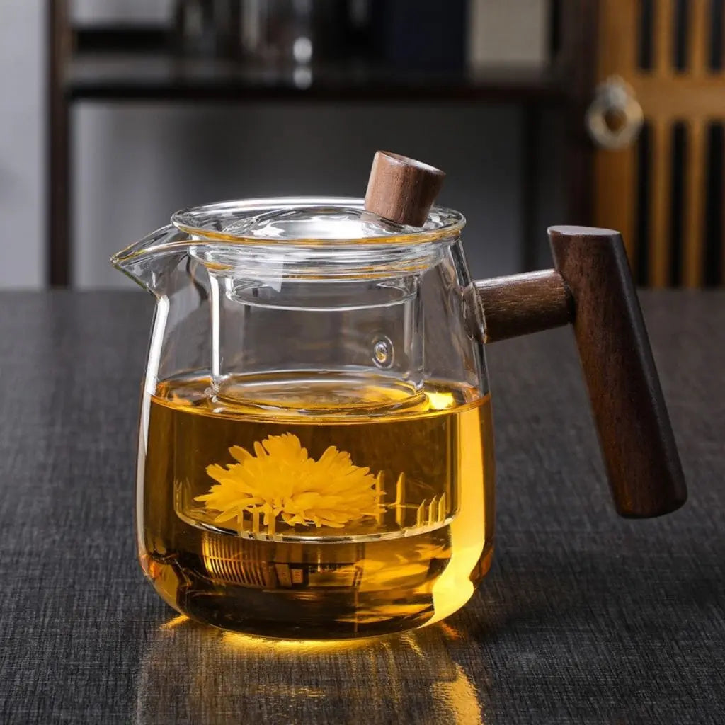 Elegant Glass Teapot with Detachable Infuser and Natural Wood Handle 1
