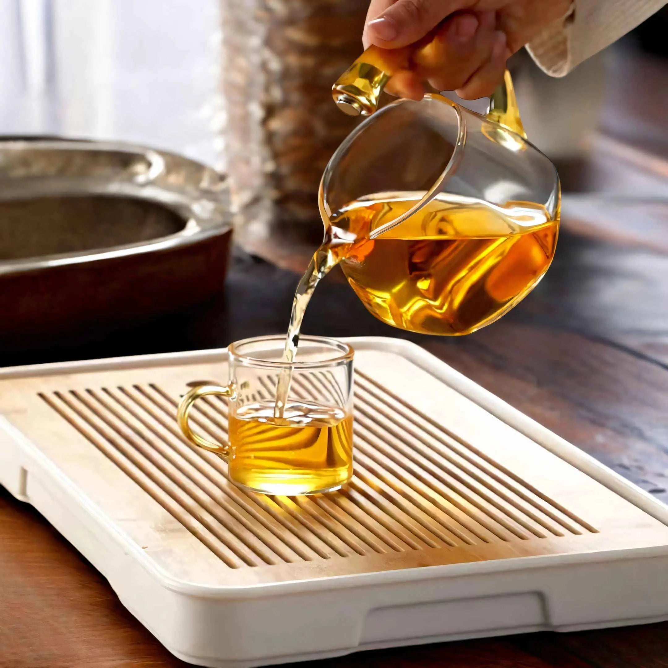 Elegant Glass Teapot with Infuser – Magnetic Filtration and Heat-Resistant Design 4