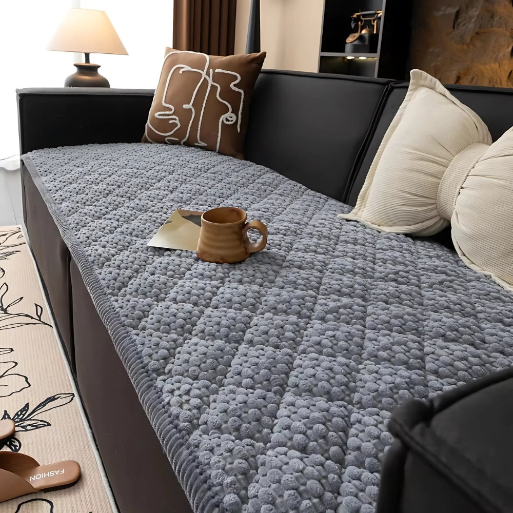 Pet-Friendly Quilted Sofa Cover – Soft Microfiber with Non-Slip Design and Geometric Pattern 5