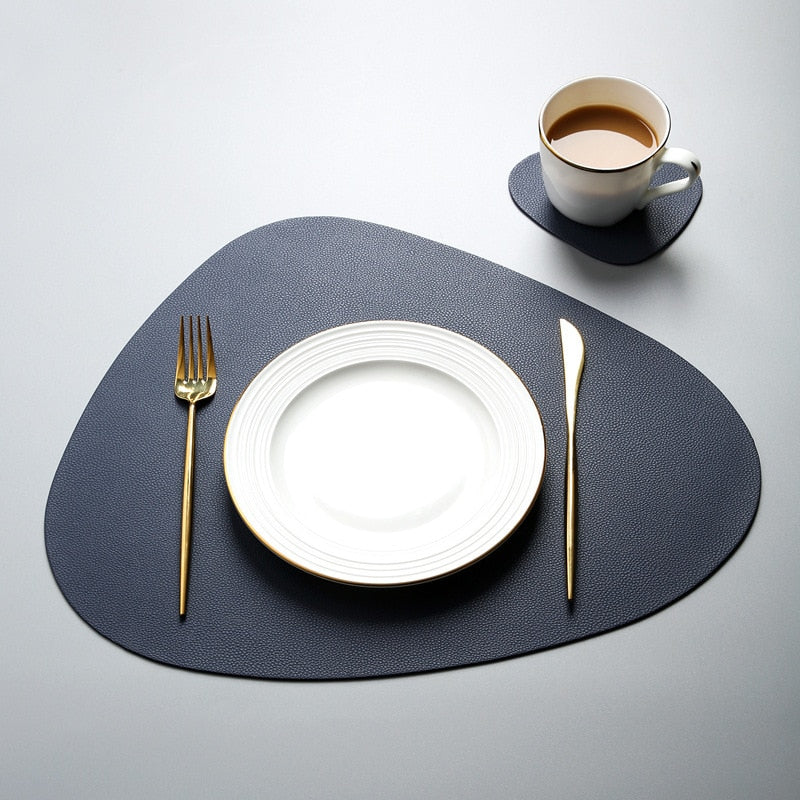 Stylish Leather Placemats Set – Elegant Design with Heat Resistance 2