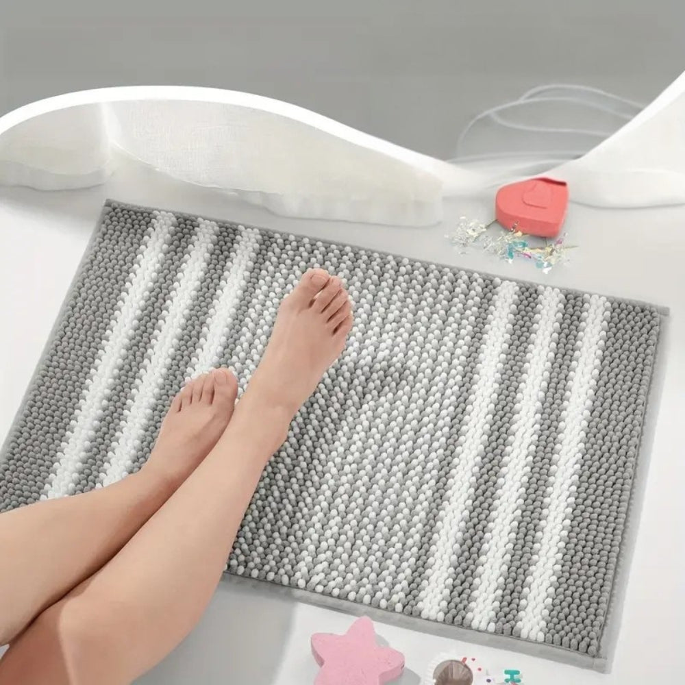 Ultra-Soft Chenille Bath Mat – Striped Design with Non-Slip Backing 3