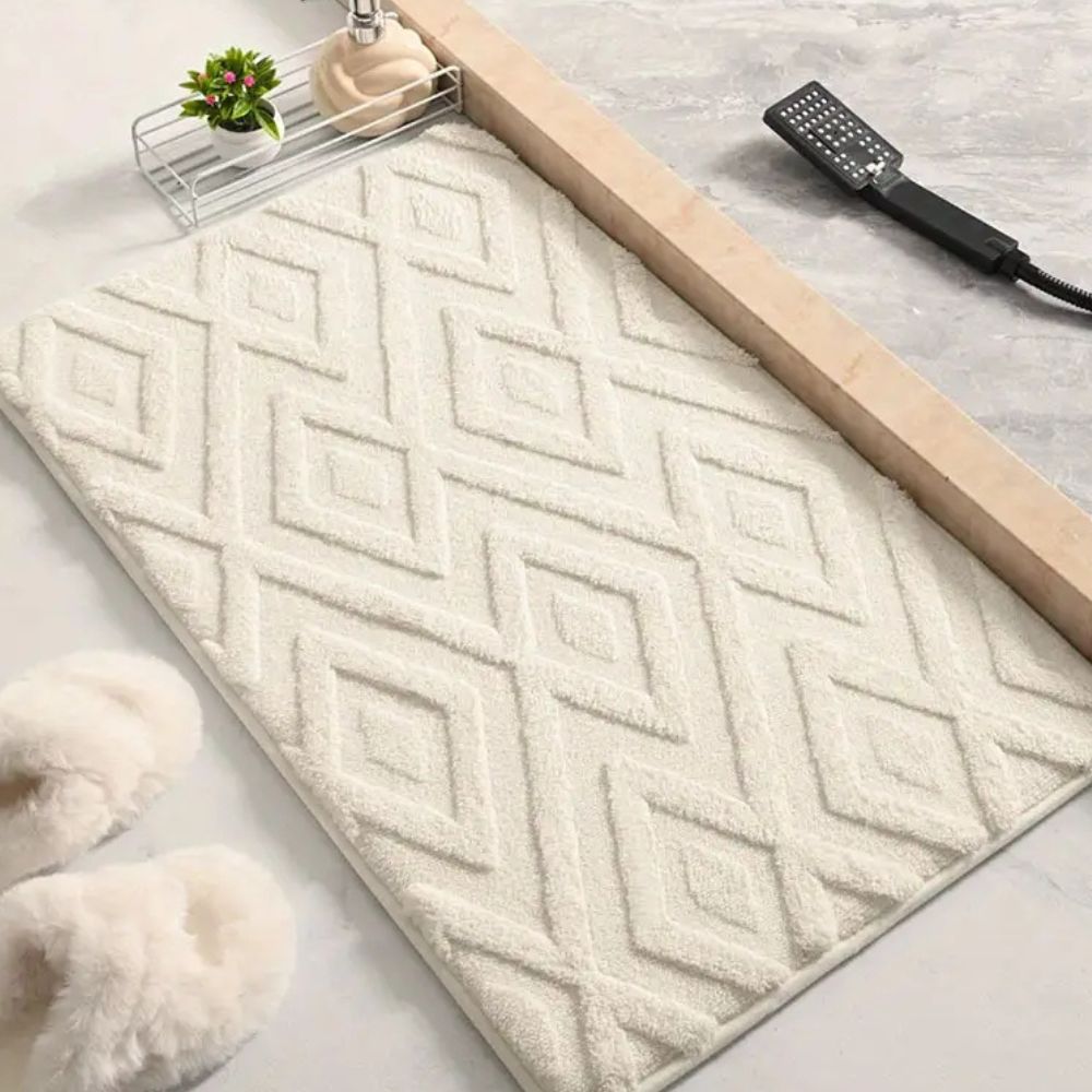 Ultra-Soft Non-Slip Bath Mat – Plush Microfiber with Modern Diamond Design 0