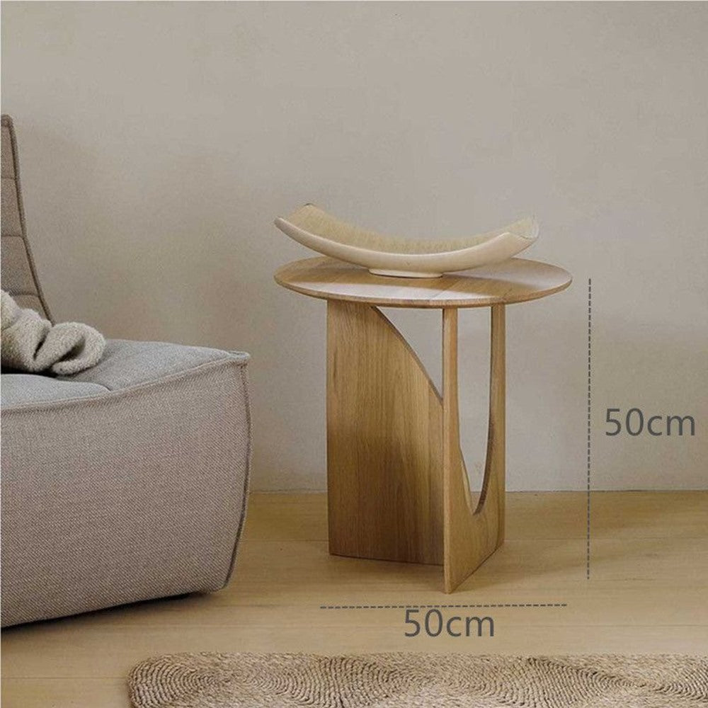 Maintained House Sculpted Round Side Table - Dimensions: 19.7 in round, 19.7 in tall (Natural)