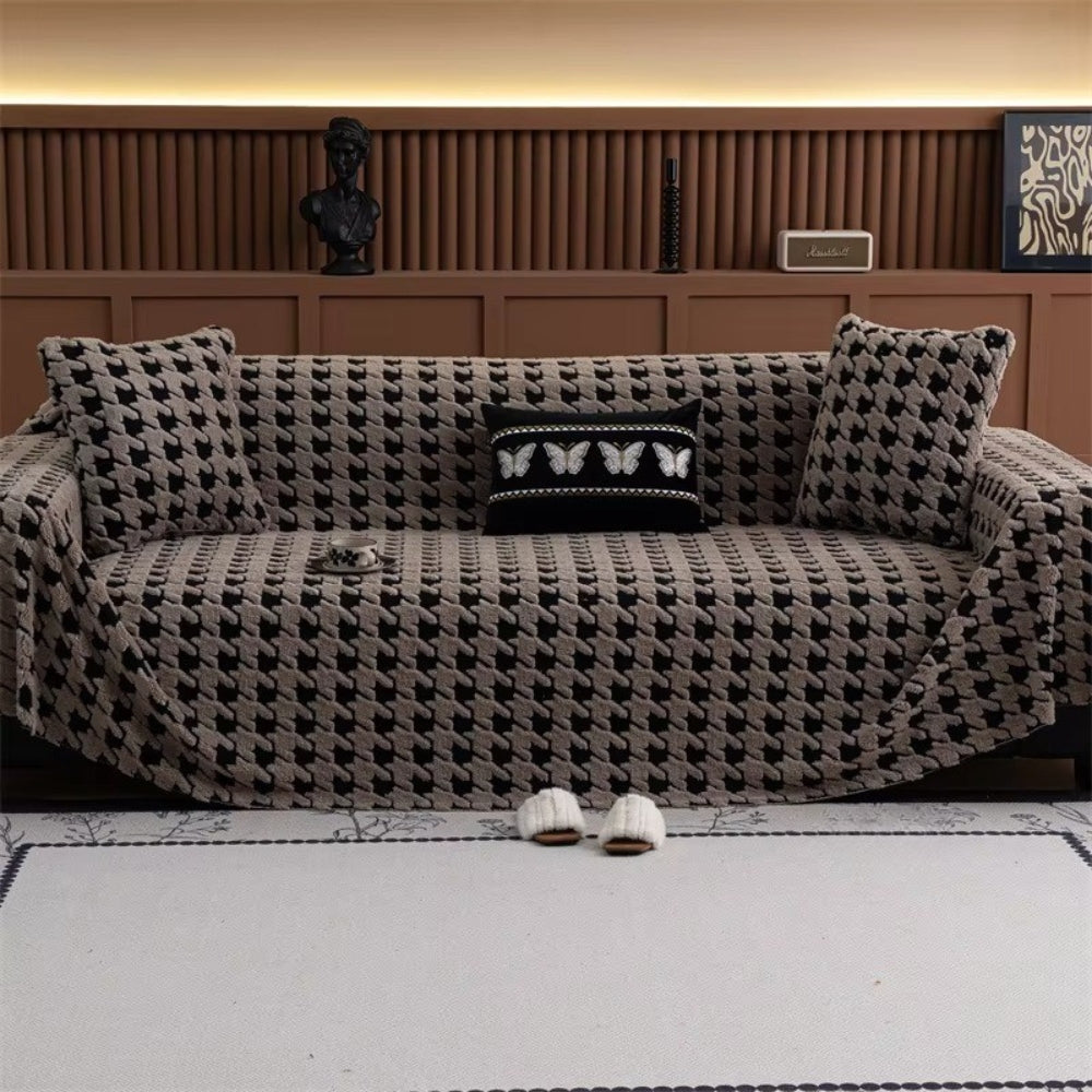 Cozy Plush Sofa Cover – Classic Houndstooth Design with Non-Slip Backing 2