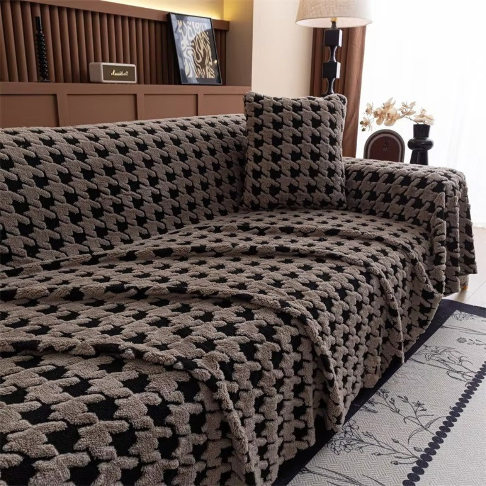 Cozy Plush Sofa Cover – Classic Houndstooth Design with Non-Slip Backing 5