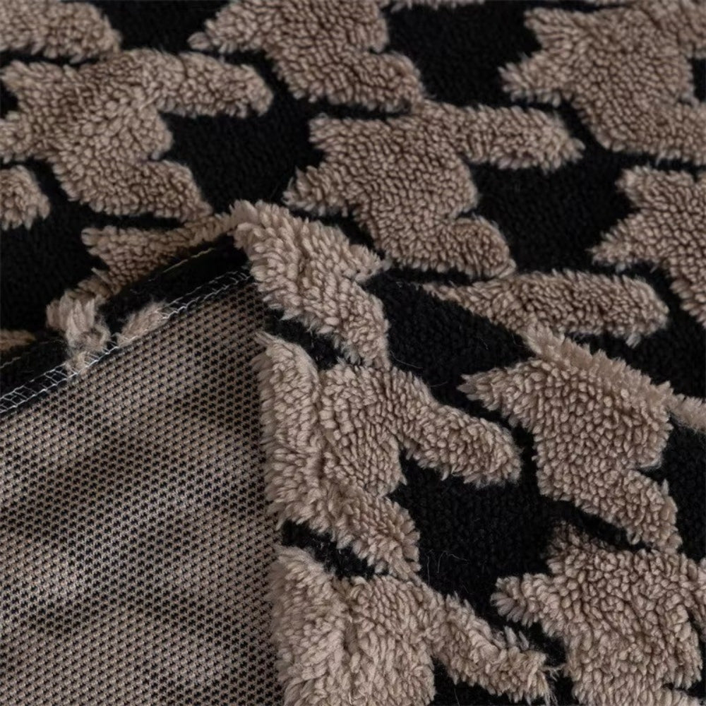 Cozy Plush Sofa Cover – Classic Houndstooth Design with Non-Slip Backing 6