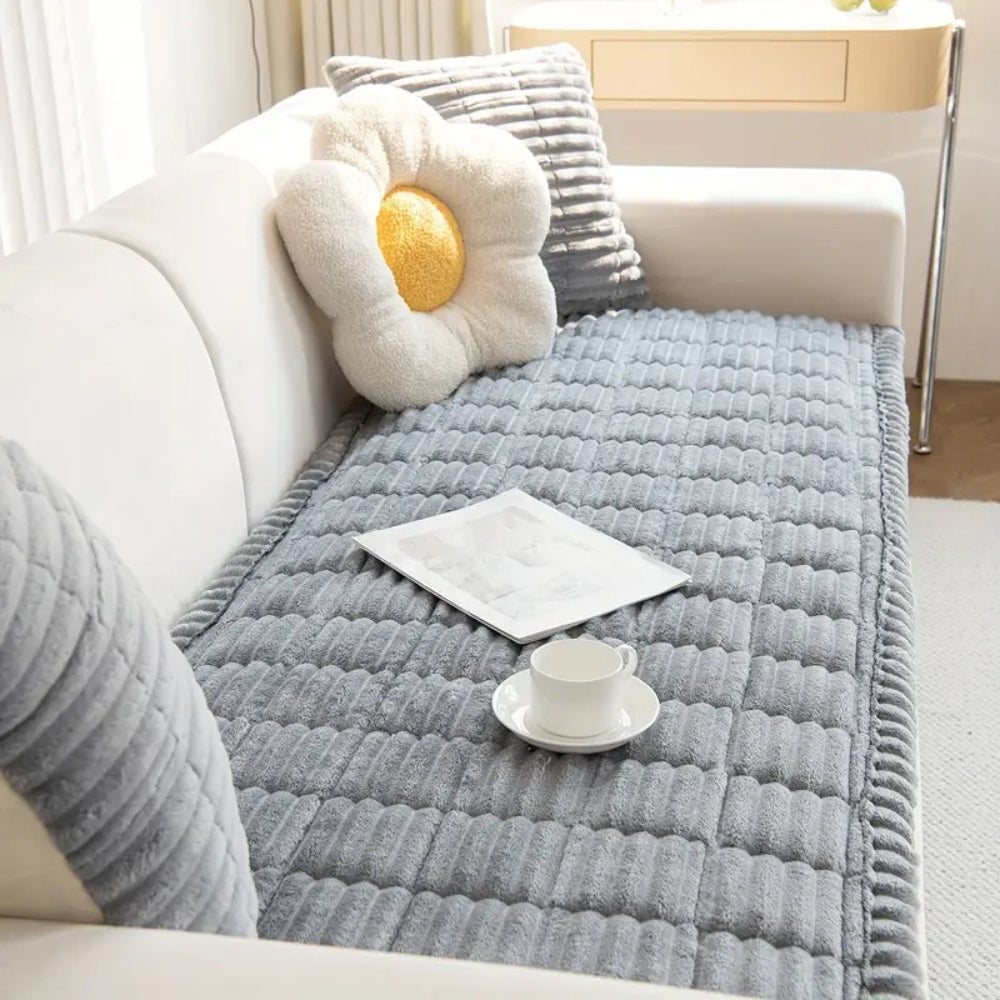 Cozy Plush Sofa Cover – Thick Flannel Fabric with Anti-Slip Design and Hand-Pleated Edges 5