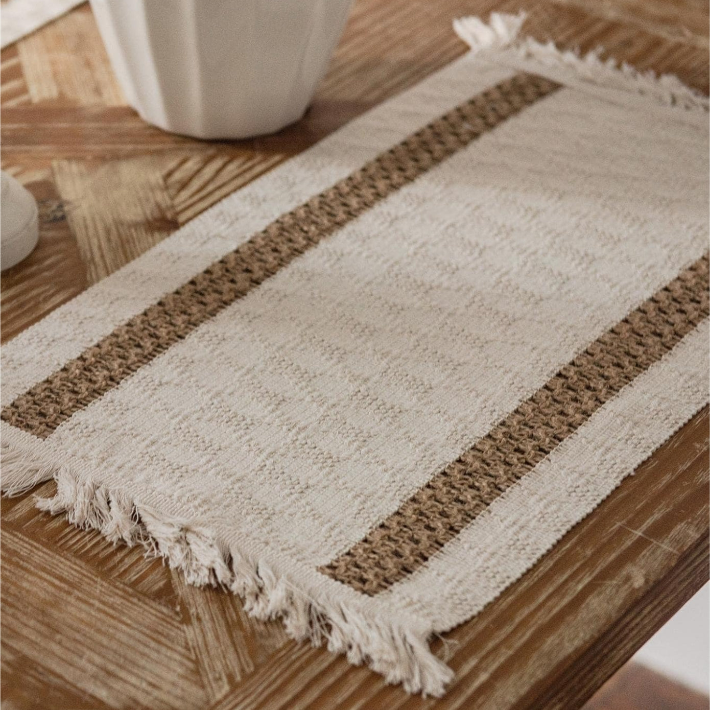 Eco-Friendly Woven Placemats – Artisanal Design with Sustainable Cotton and Flax Blend 8