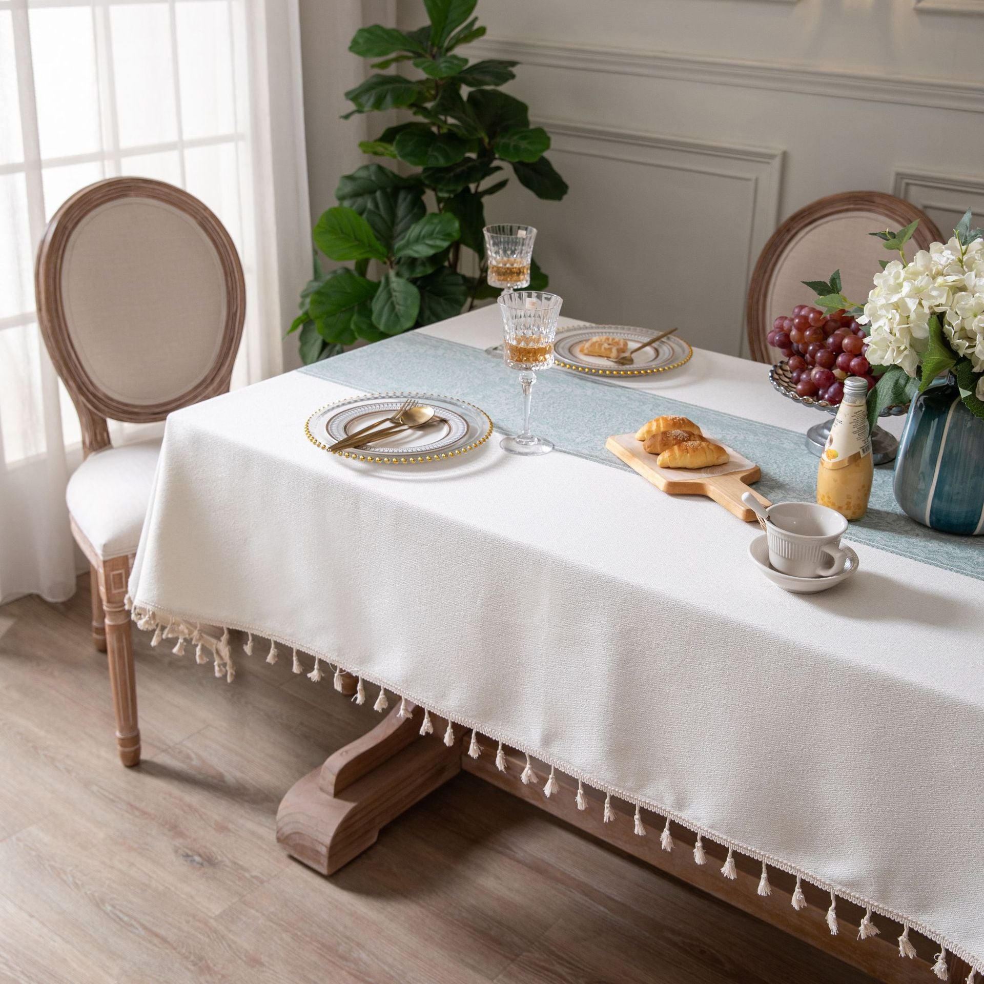 Elegant Bohemian Jacquard Tablecloth – Waterproof, Wrinkle-Resistant Polyester 5