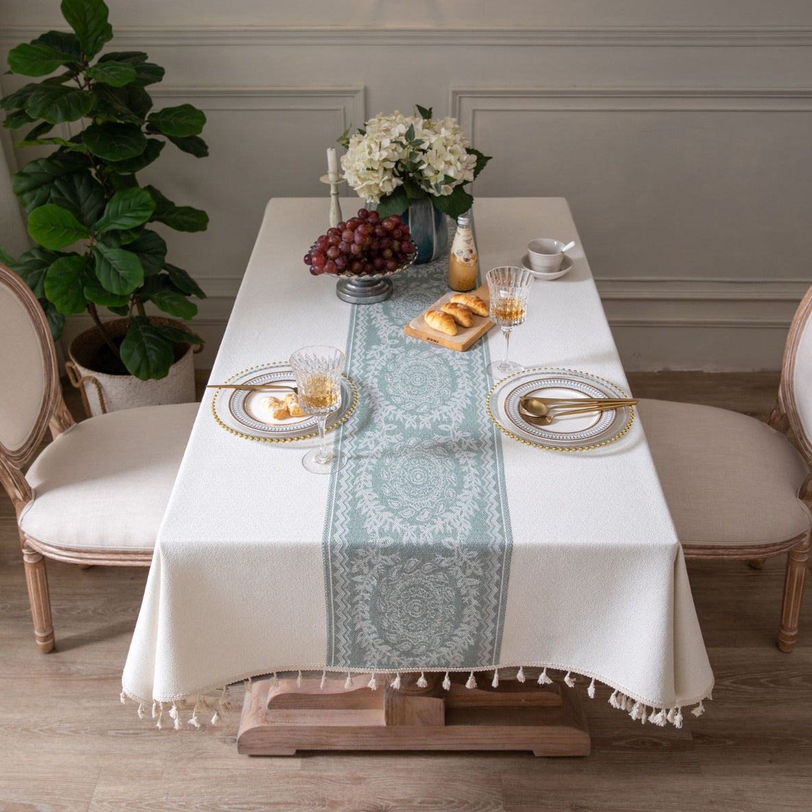 Elegant Bohemian Jacquard Tablecloth – Waterproof, Wrinkle-Resistant Polyester 6