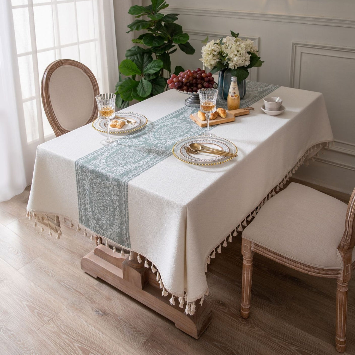 Elegant Bohemian Jacquard Tablecloth – Waterproof, Wrinkle-Resistant Polyester 7
