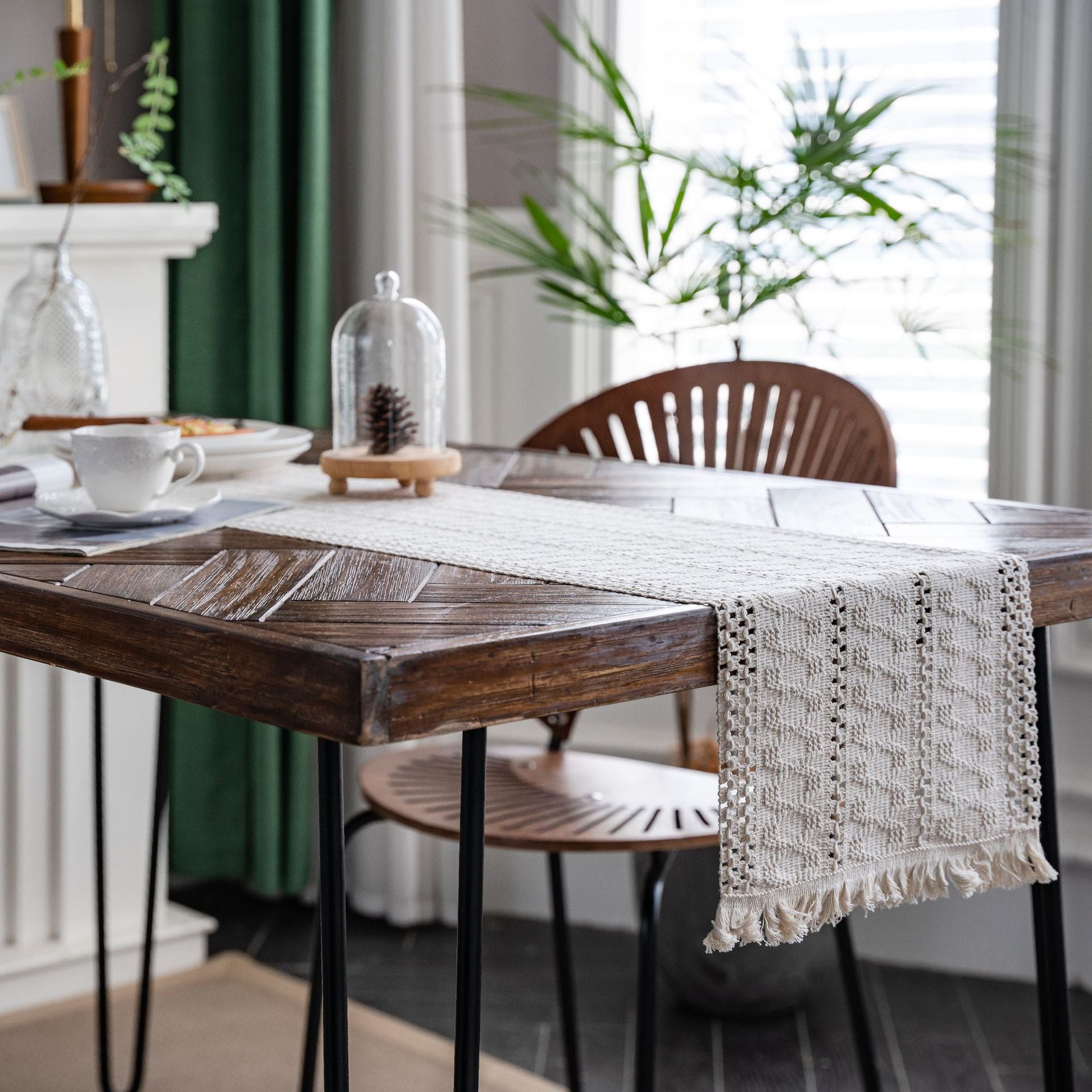 Elegant Boho Linen Table Runner – Unique Woven Design with Tassels 13