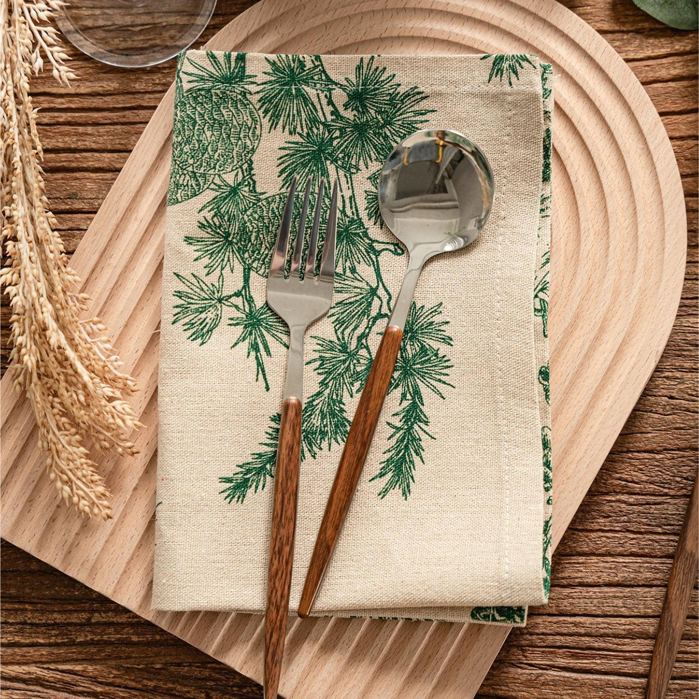 Elegant Botanical Placemats – Soft Cotton Linen Blend with Double-Stitched Durability 1