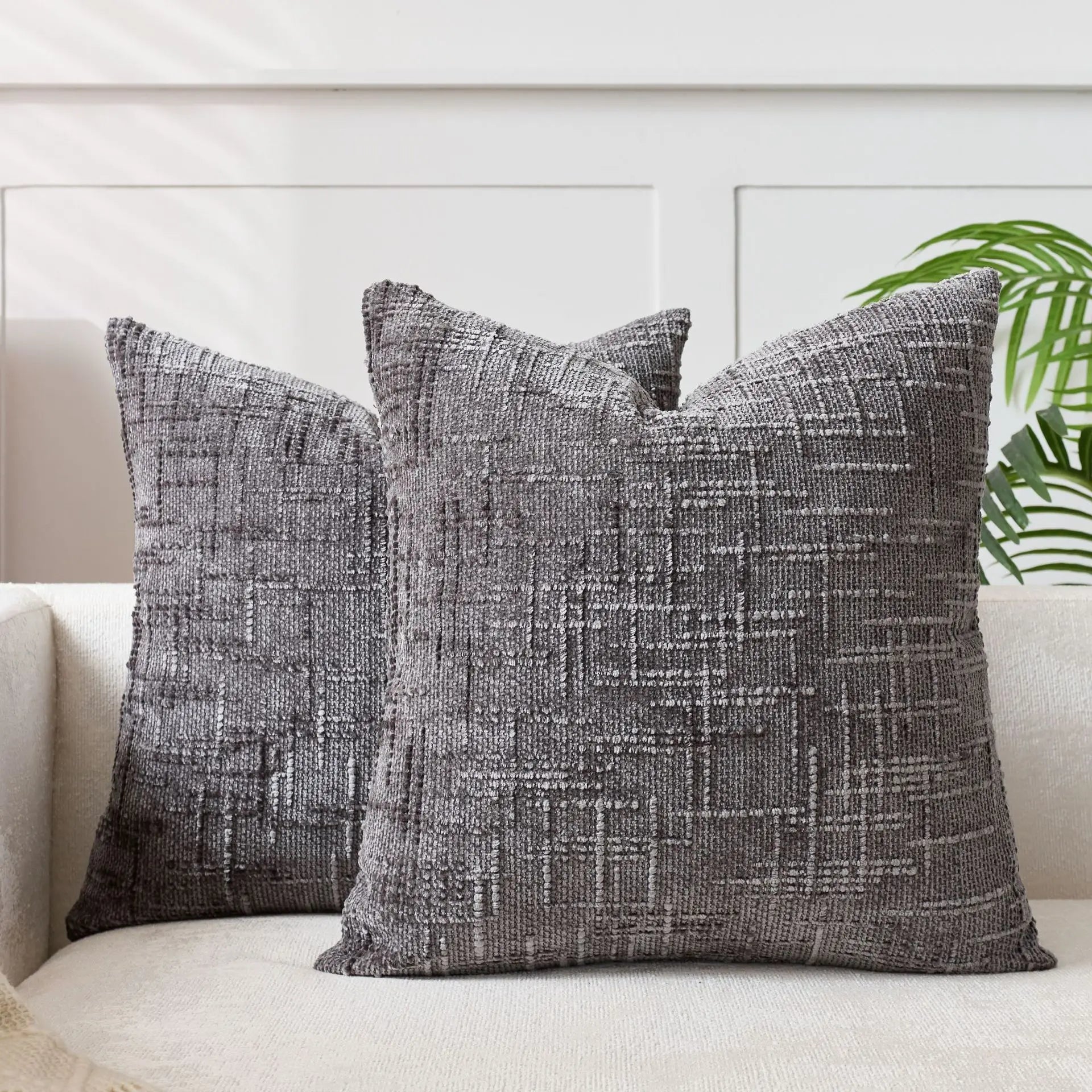 Elegant Chenille Decorative Cushion Cover – Versatile Cozy Design for Couch and Bed 10