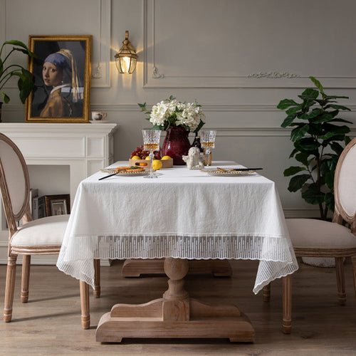 Elegant Cotton Tablecloth – Durable, Versatile, and Soft for Any Occasion