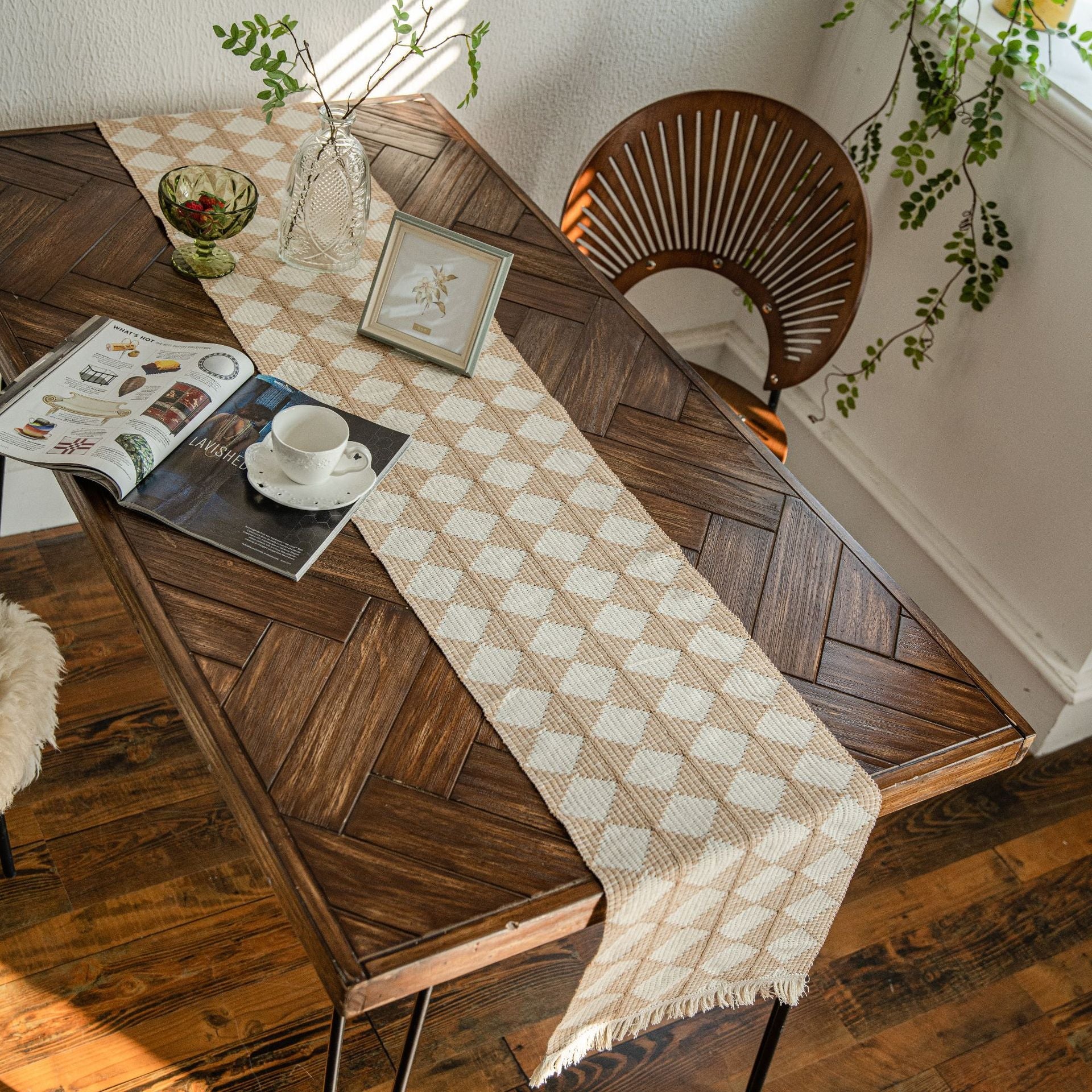 Elegant Diamond Weaving Table Runner – Durable Cotton and Flax Blend with Sophisticated Design 3