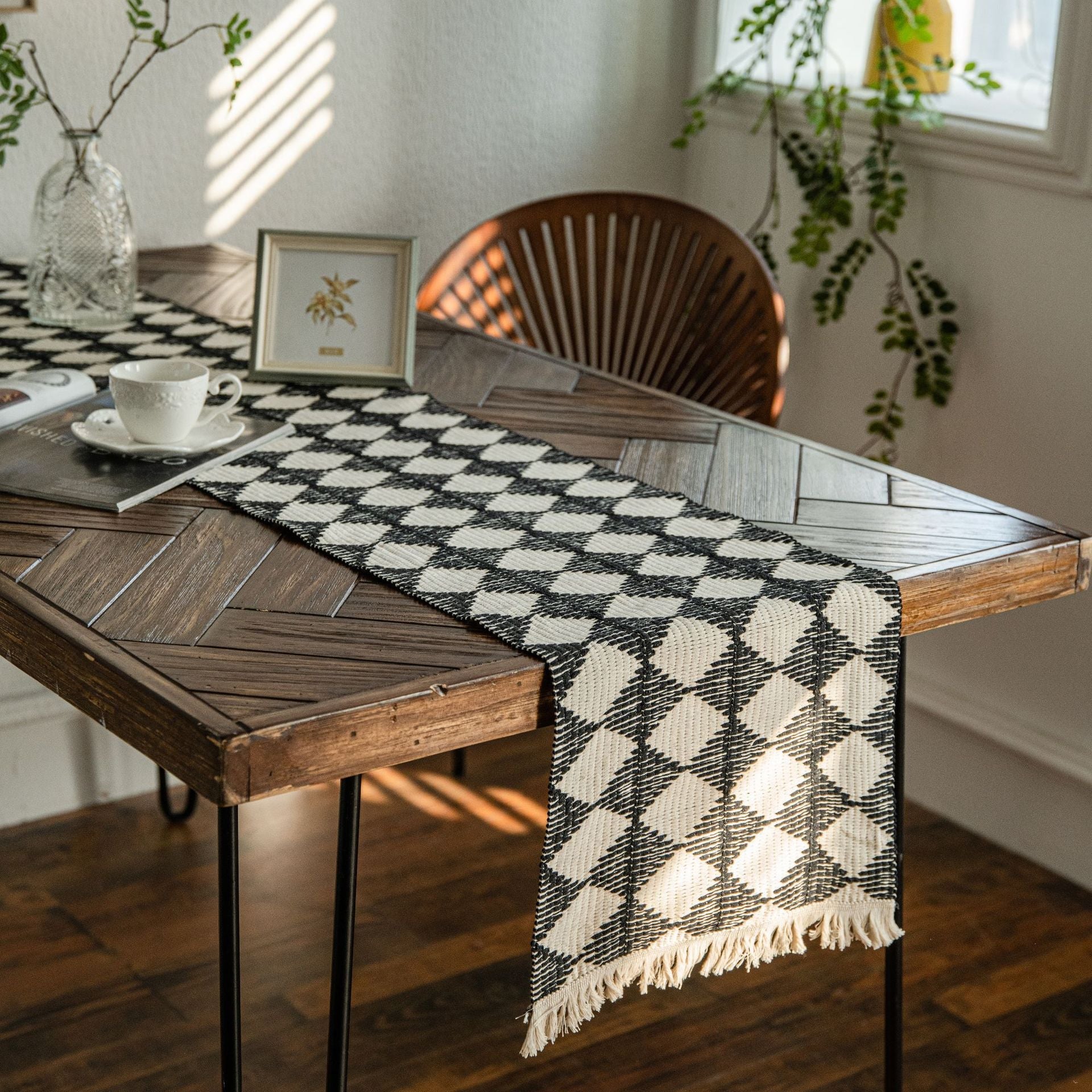 Elegant Diamond Weaving Table Runner – Durable Cotton and Flax Blend with Sophisticated Design 6