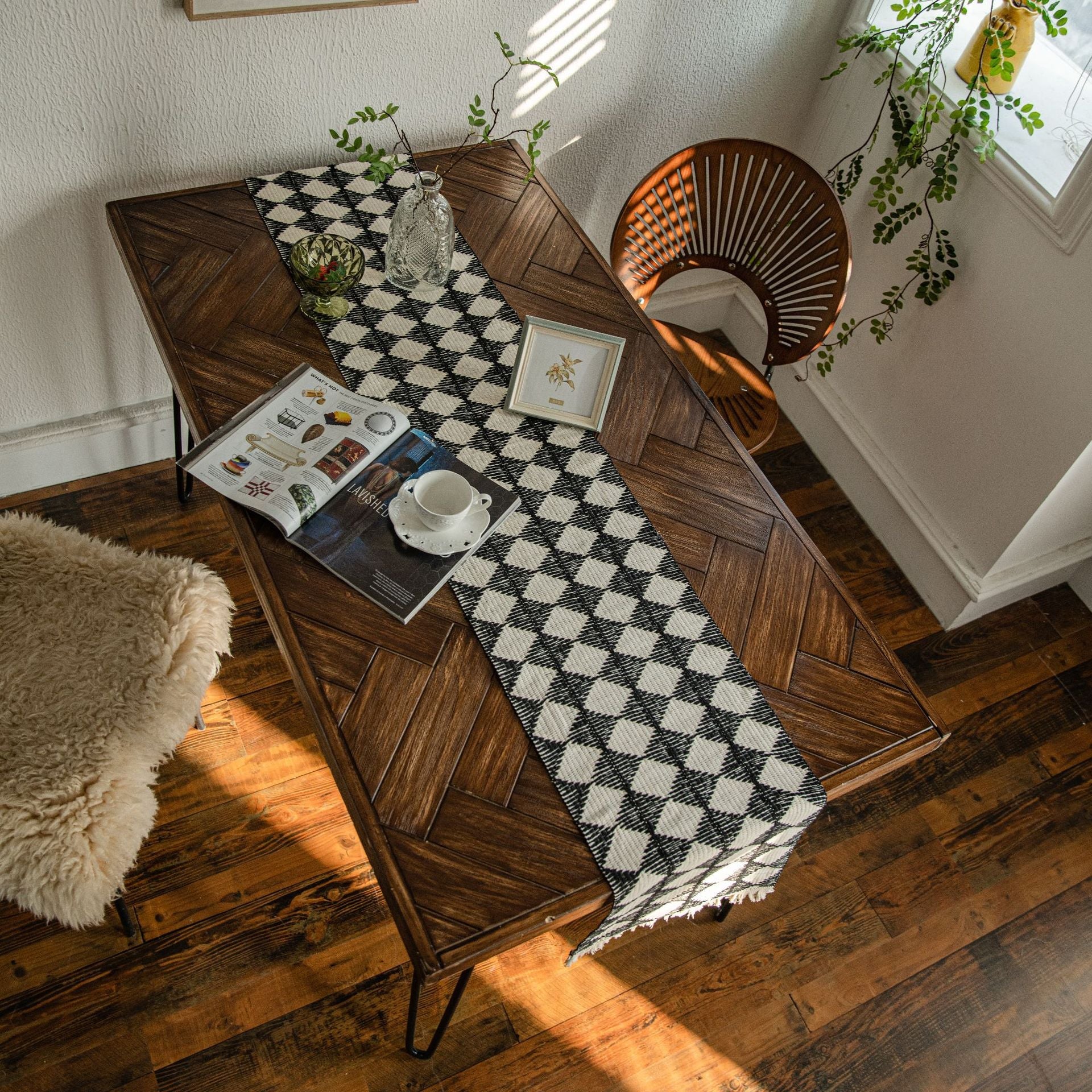 Elegant Diamond Weaving Table Runner – Durable Cotton and Flax Blend with Sophisticated Design 8