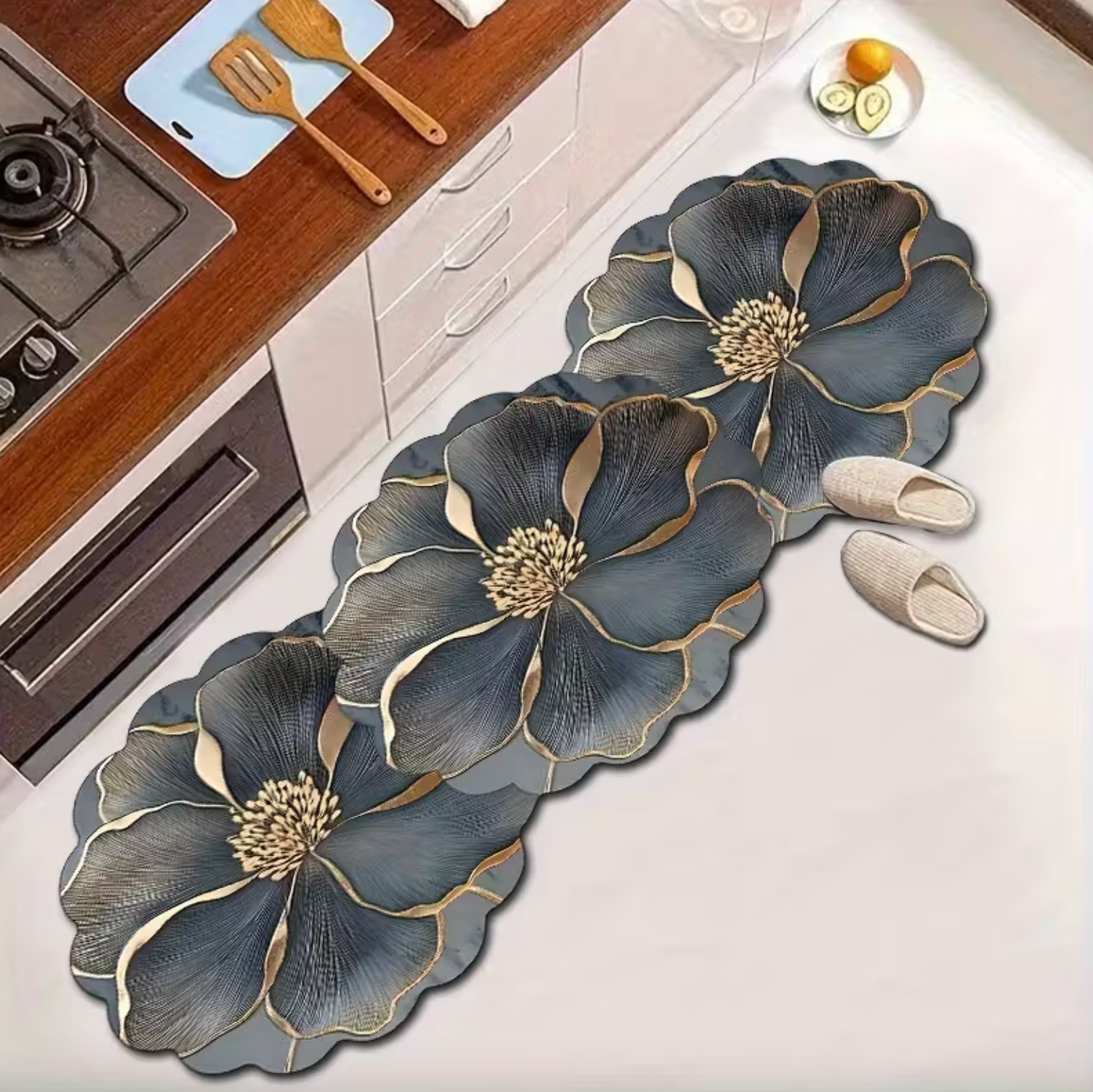 Elegant Floral Floor Mat – Luxurious Soft-Touch Design with Water-Resistant Surface 2