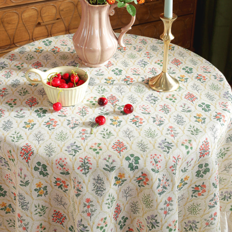 Elegant Floral Tablecloth – Premium Fabric with Rustic Design and Easy Care 2