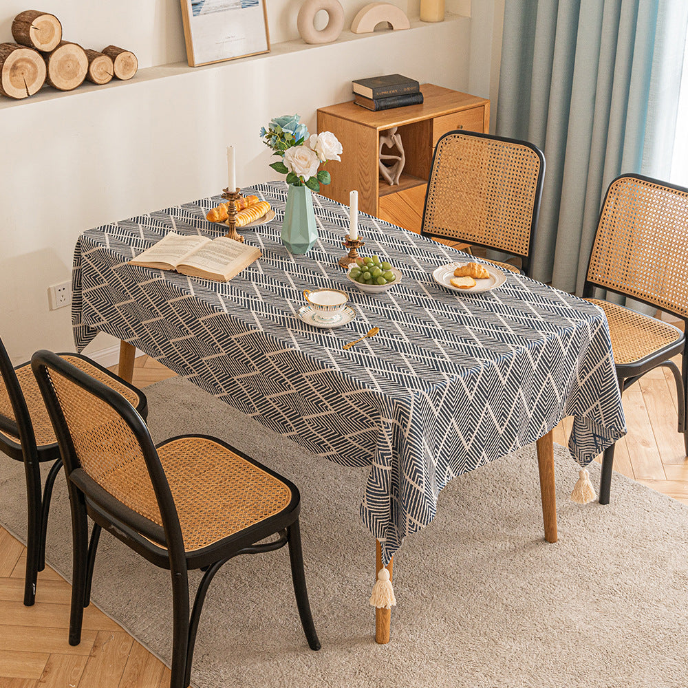 Elegant Geometric Wave Tablecloth with Tassel Trim  4