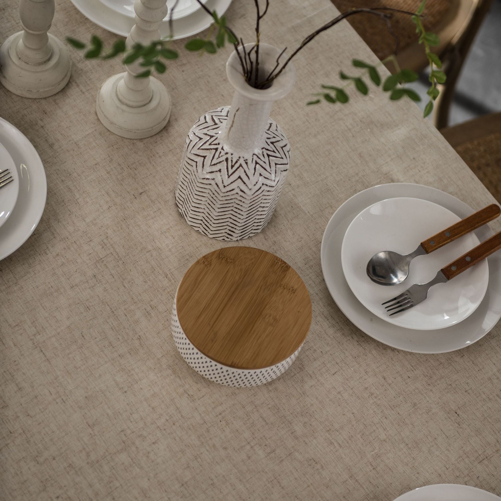Elegant Linen-Style Tablecloth – Durable Polyester with Hemp Rope Edge 6