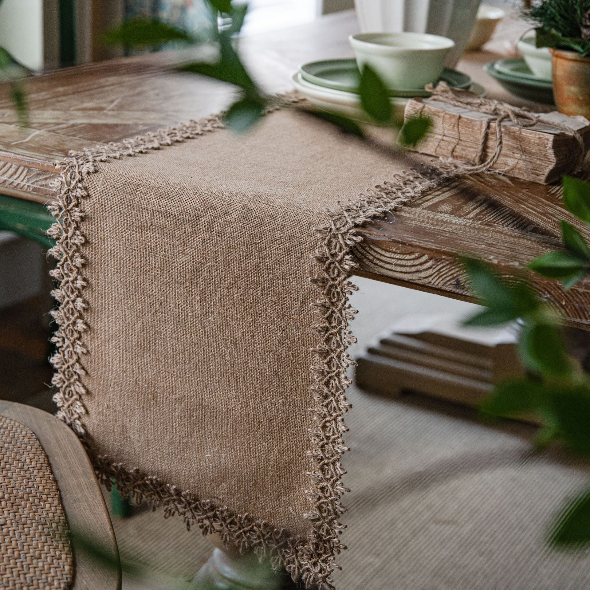 Elegant Natural Jute Table Runner with Beaded Edge Design for Indoor and Outdoor Use 0