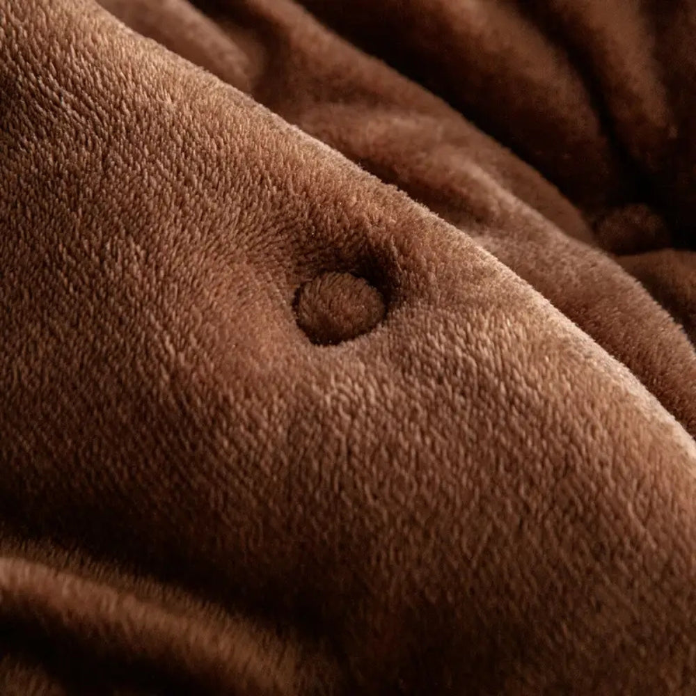 Luxurious Plush Sofa Cover – Elegant Button-Tufted Microfiber Blend for Dogs 1