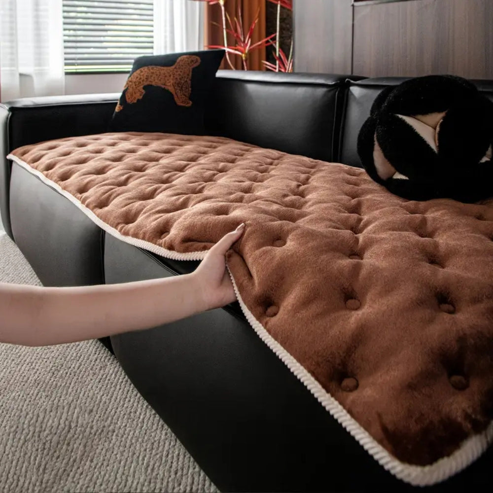 Luxurious Plush Sofa Cover – Elegant Button-Tufted Microfiber Blend for Dogs 7