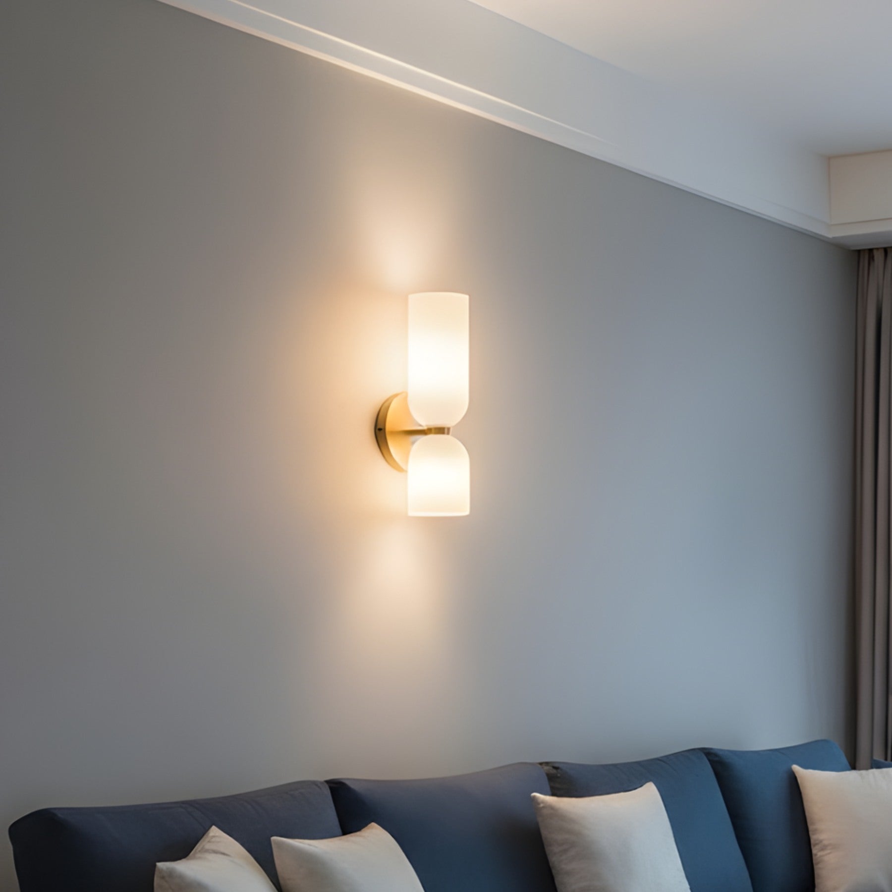 Modern Dual Cylinder Glass Wall Sconce – Elegant Accent Lighting with Metal Base 6