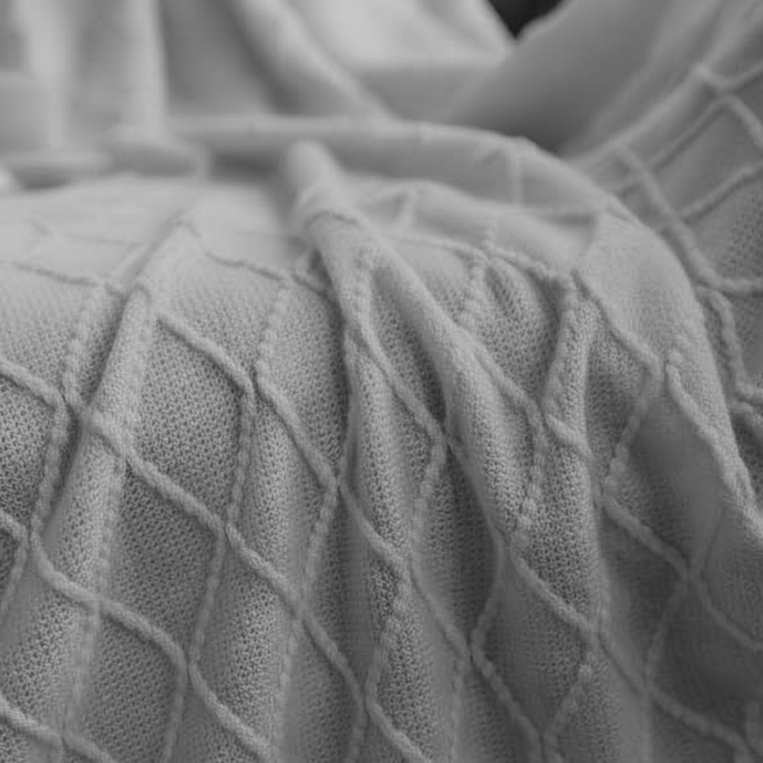 Monarch Diamond Bobble Knit Throw Blanket - Lightweight Geometric Lattice with Tassels