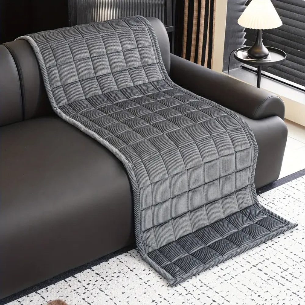 Pet Friendly Sofa Cover – Scratch Resistant Quilted Microfiber Design