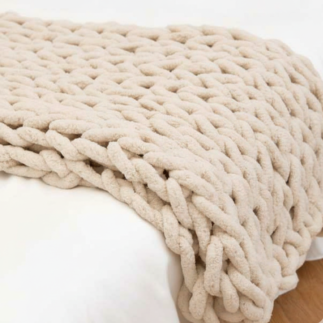 Titan Braided Loop Chunky Knit Blanket - Large Textural Throw for Bed & Sofa - Thick Yarn Hand-Knit Style