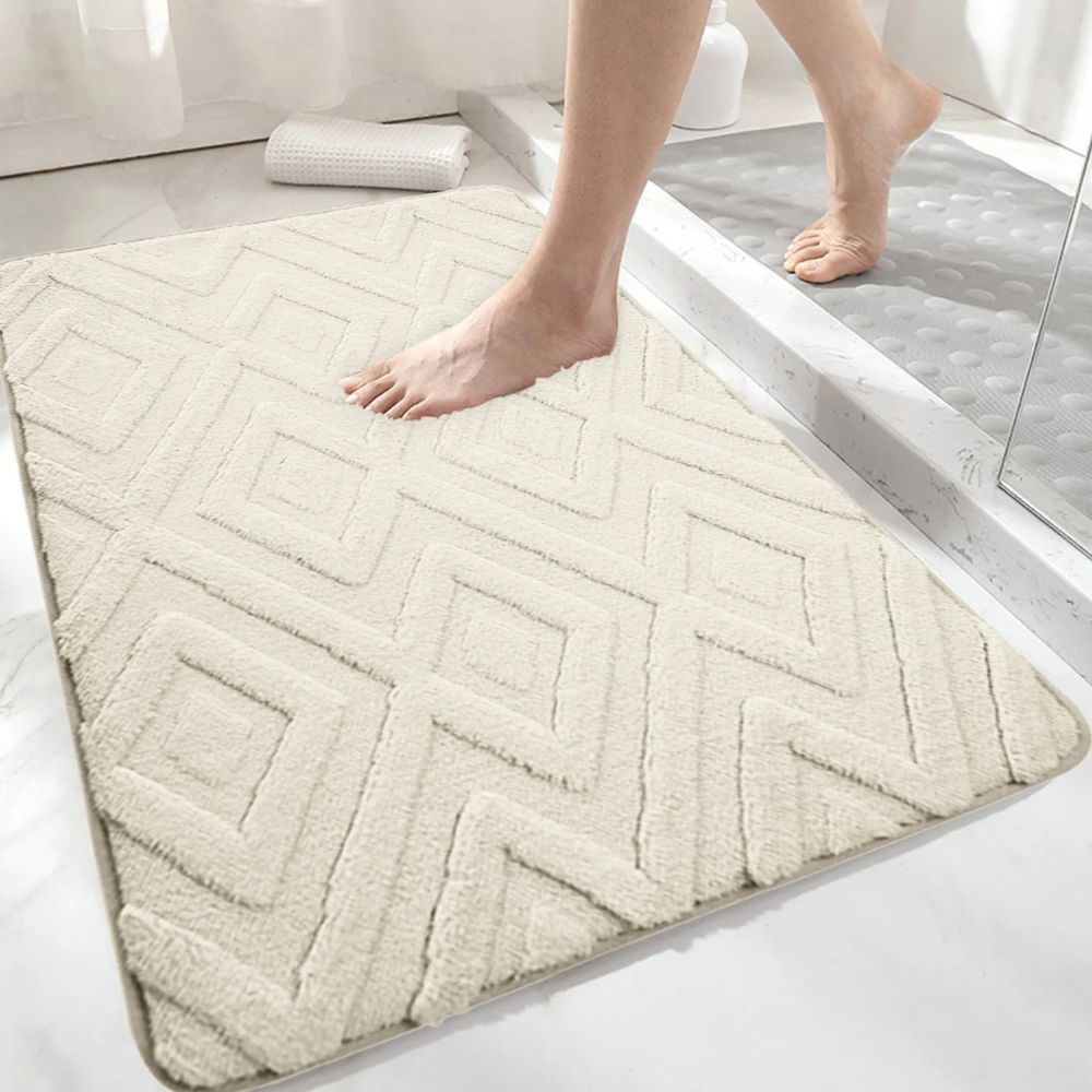 Ultra-Soft Non-Slip Bath Mat – Plush Microfiber with Modern Diamond Design 6